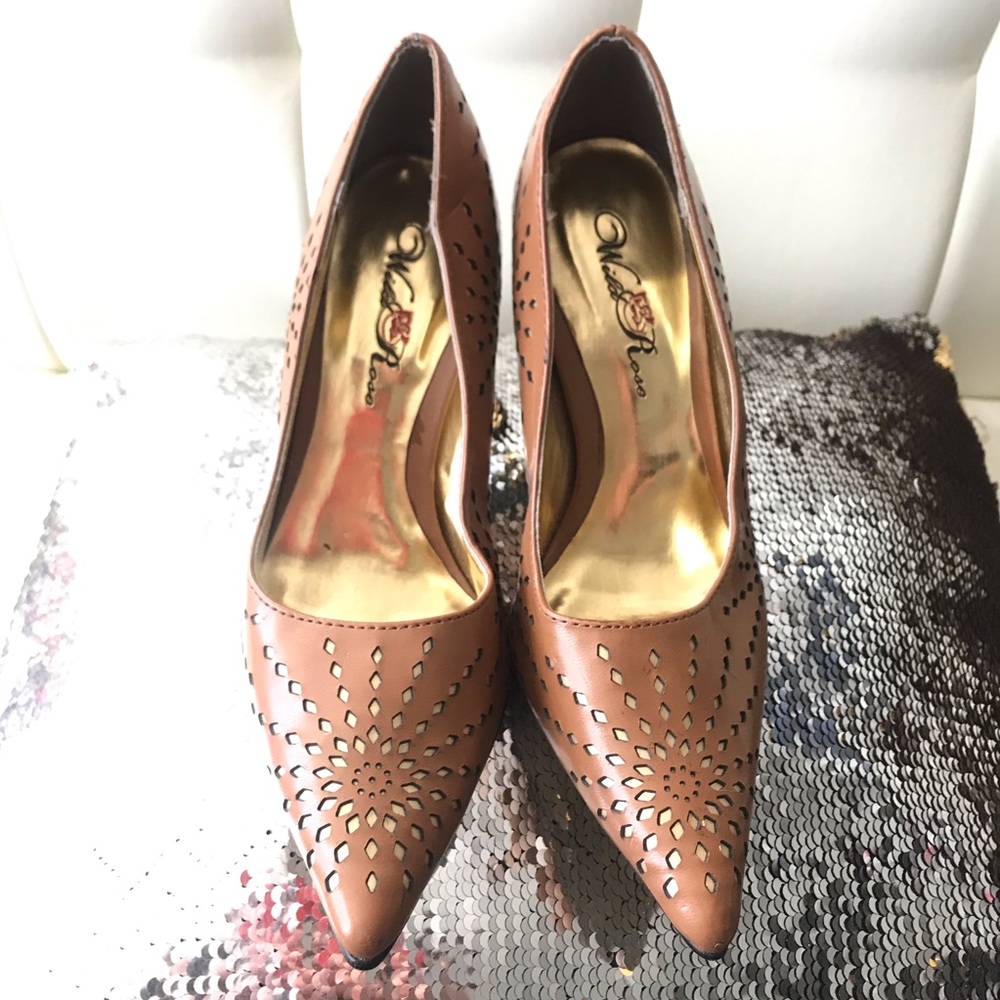 Wild Rose Women Heels Shoes Cut-Outs Rhinestones 6